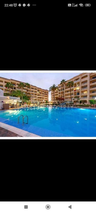 Castle Harbour Aparthotel Los Cristianos  Exterior photo